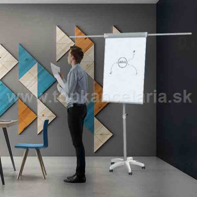 FM6M Mobilná flipchartová tabuľa s dvoma ramenami, plocha 106 x 68cm